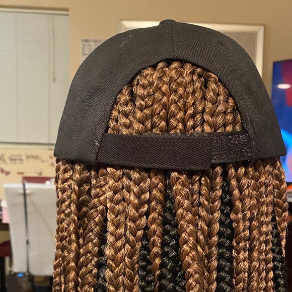 Callie’s Custom Hat Wigs - Picture 4 of 6